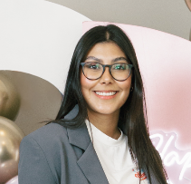 Oriana Dos Santos: Fundadora de Oriana Estudio